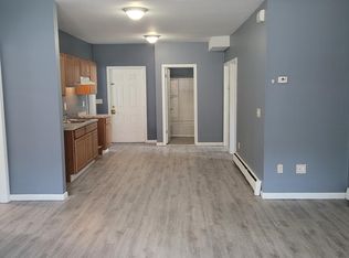 90 Marble St, Springfield, MA 01105