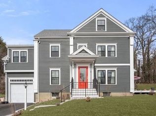 8 Bunny Cir, Newton, MA 02458
