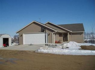 N2395 Gempeler Rd, Monroe, WI 53566