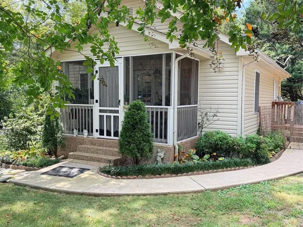 522 19th St SW, Hickory, NC 28602