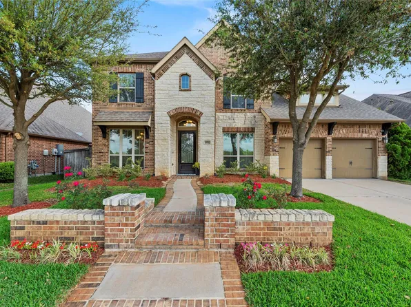 18702 Town Bluff Dr, Cypress, TX 77433
