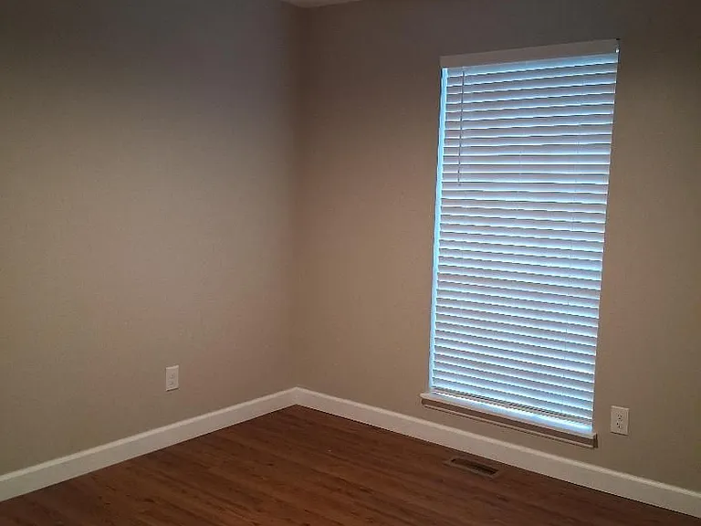 1305 Sun Cir — Photo 9