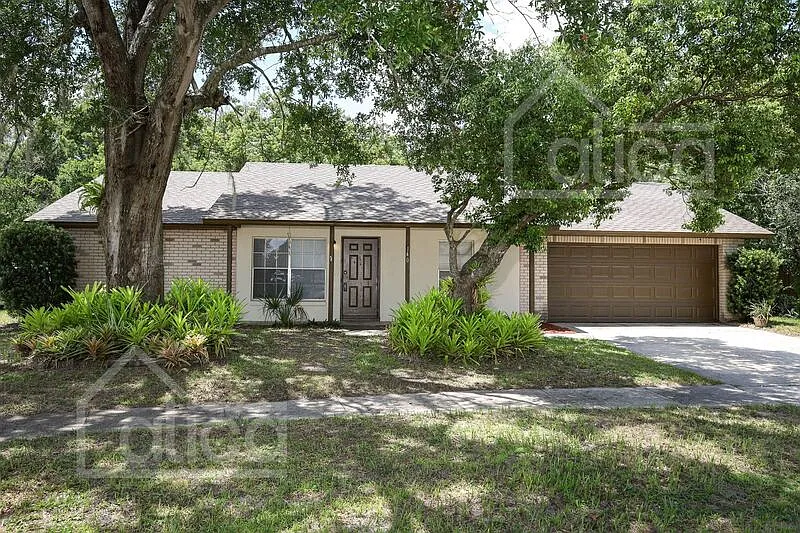 140 Hazel Blvd