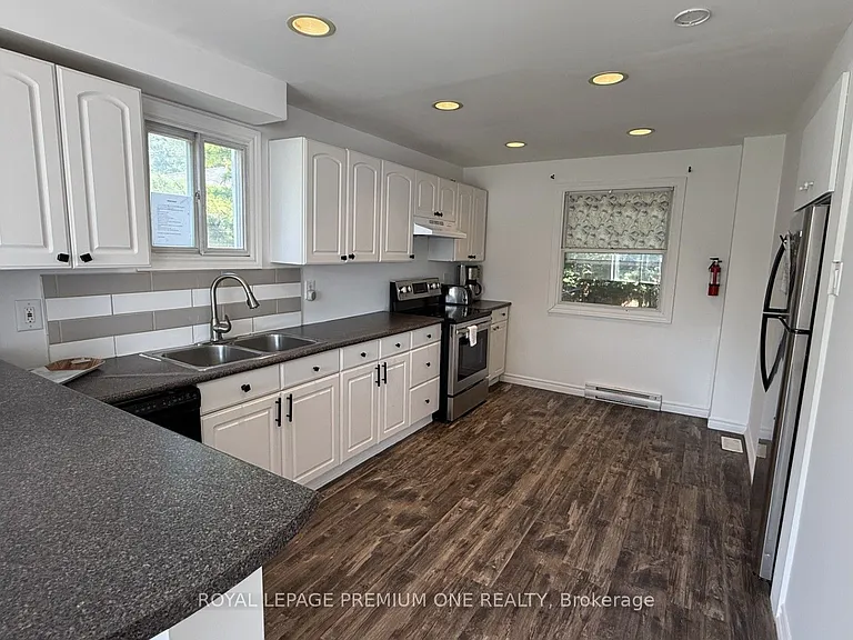 512 Mosley St #WHOLE HOUSE — Photo 20