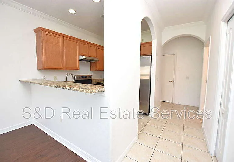 6352 Sedgeford Dr — Photo 4