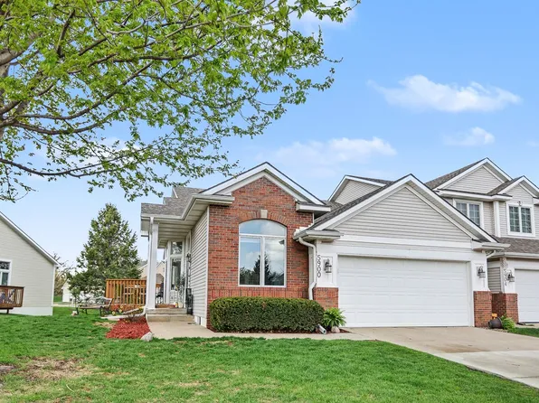 5900 Century Way E, Johnston, IA 50131