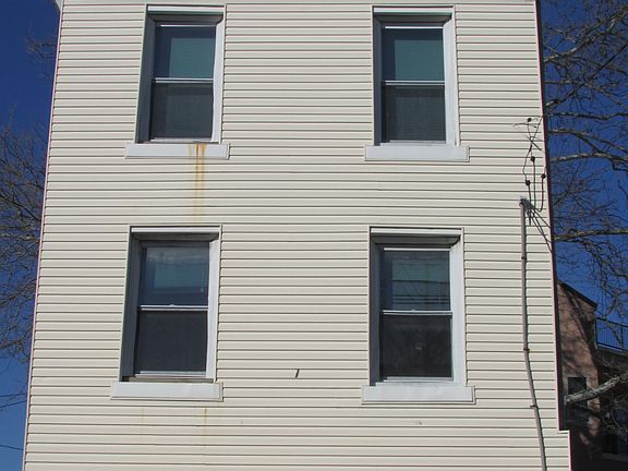 2nd image of 2532 Grays Ferry Ave