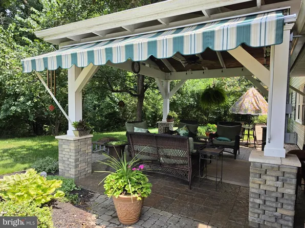 12912 Mount Royal Ln, Fairfax, VA 22033