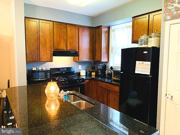 3rd image of 21910 Weeping Willow Ln Unit C