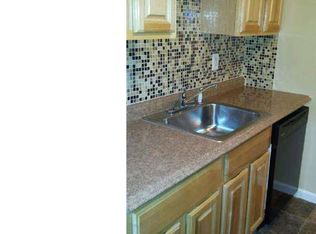 91 Chesterfield Dr, New Castle, DE 19720