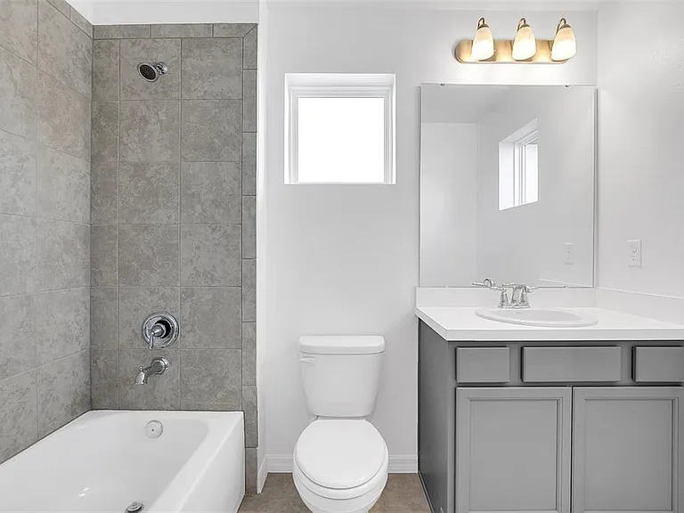 1217 Grassland Ave — Photo 24