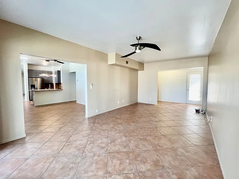 3663 E Paseo Barbara — Photo 11