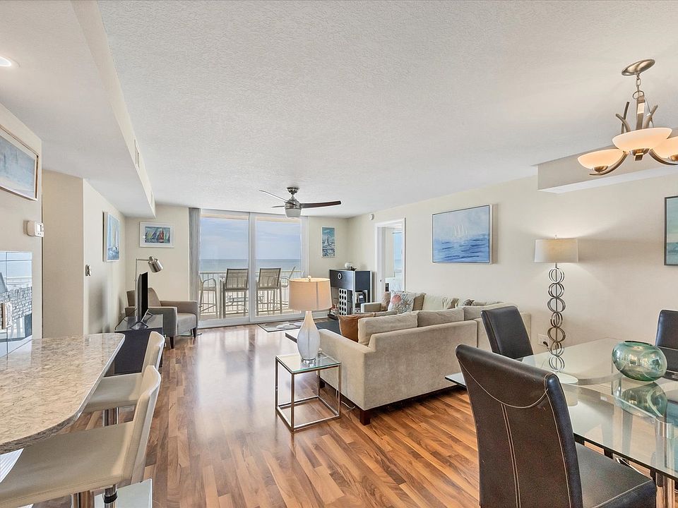1st image of 4485 Gulf Of Mexico Dr APT 302