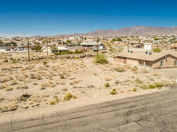 3rd image of 3035 Palisades Dr #101/10