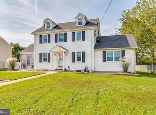 617 Jefferson Ave, Charles Town, WV