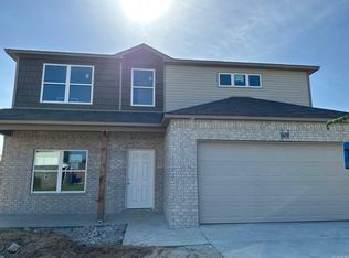 1670 Carillon Ln, Conway, AR 72034