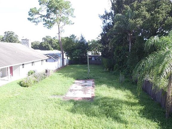 3rd image of 6011 81st Ave N