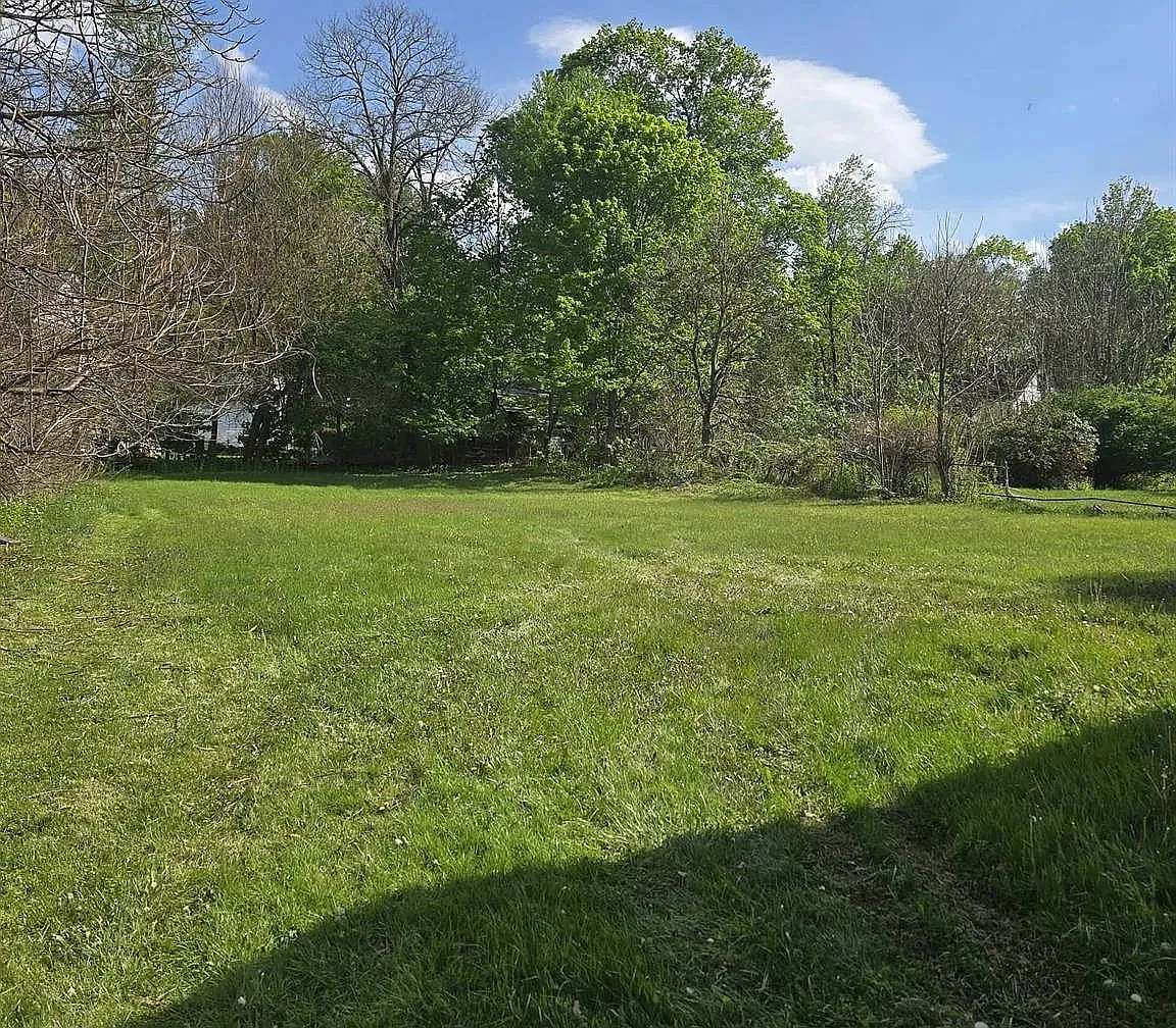 4 bed, $2,700 — Photo 3