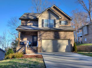 734 Devictor Dr, Maryville, TN 37801