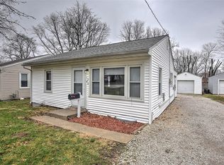 1240 N Nickey Ave, Decatur, IL 62526