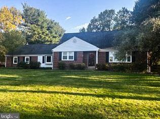 1122 Thomas Rd, Wayne, PA 19087