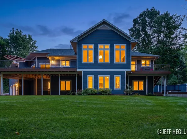 8655 Conservation St NE, Ada, MI 49301