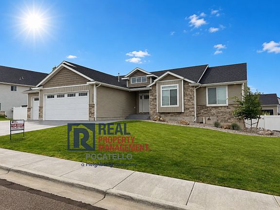 2nd image of 2319 Sienna Dr