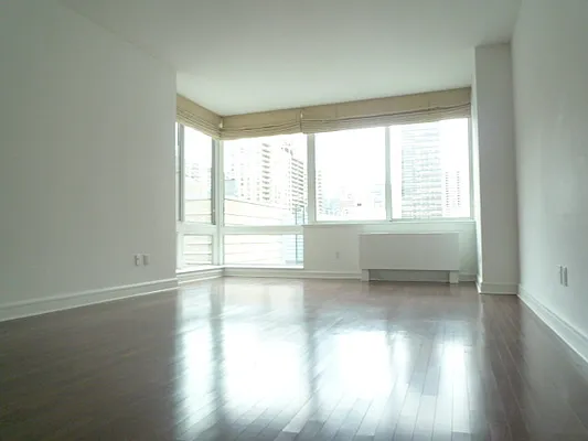 Rented by New York Residence | media 9