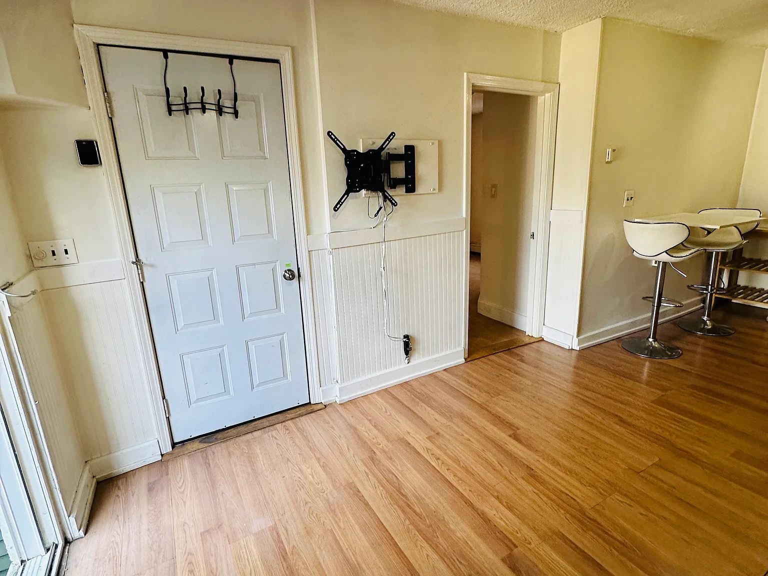1 bed, 500 sqft, $2,300 — Photo 2