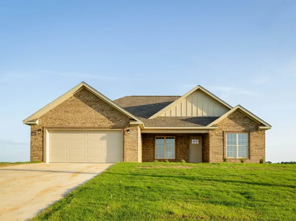 963 County Road 31, Killen, AL 35645