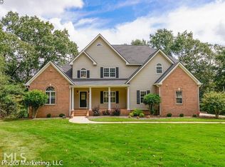 306 Quail Run Dr, Warner Robins, GA 31088