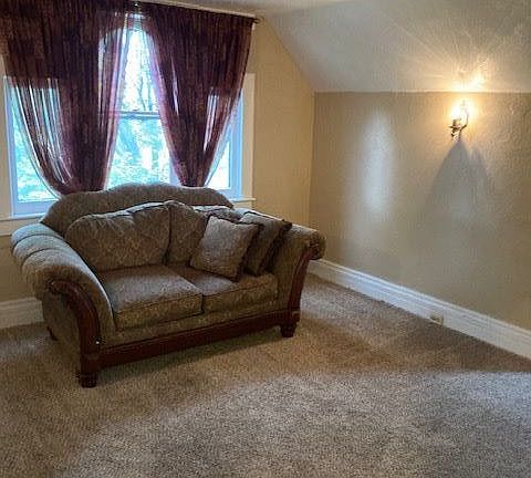 351 Maple Ave Apt. 3C Picture # 7