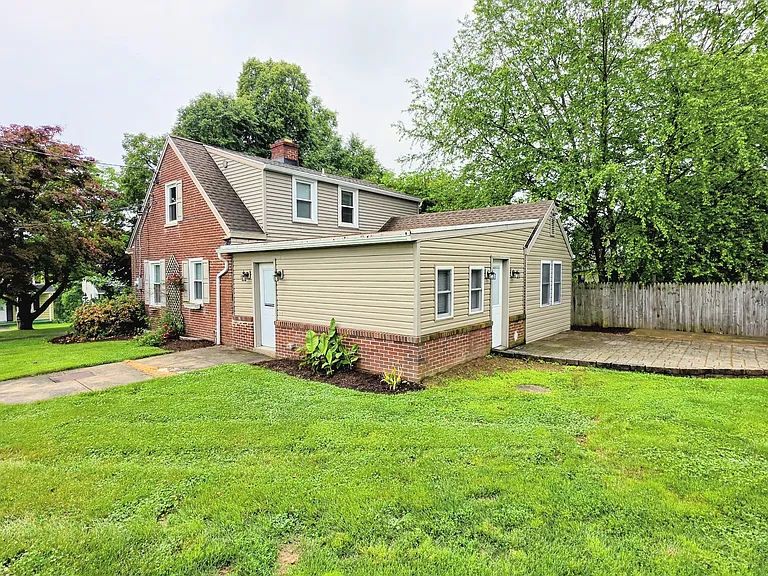3435 Main St — Photo 19
