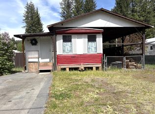 437 Wildwood Rd, Clearwater, BC V0E 1N1