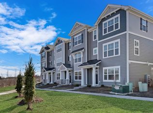 567 Yosemite Way, Mundelein, IL 60060