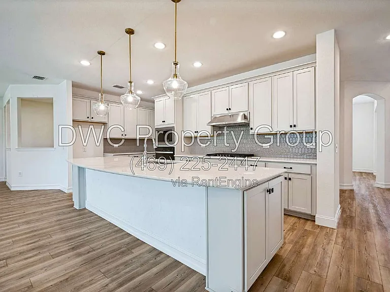 1837 Whispering Pines Dr — Photo 11