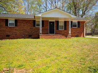 1309 Farmer Rd, Starr, SC 29684