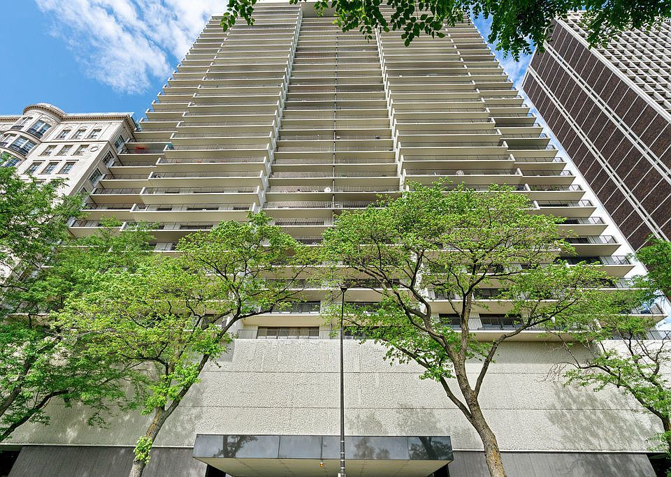 1st image of 1212 N Lake Shore Dr APT 21AN
