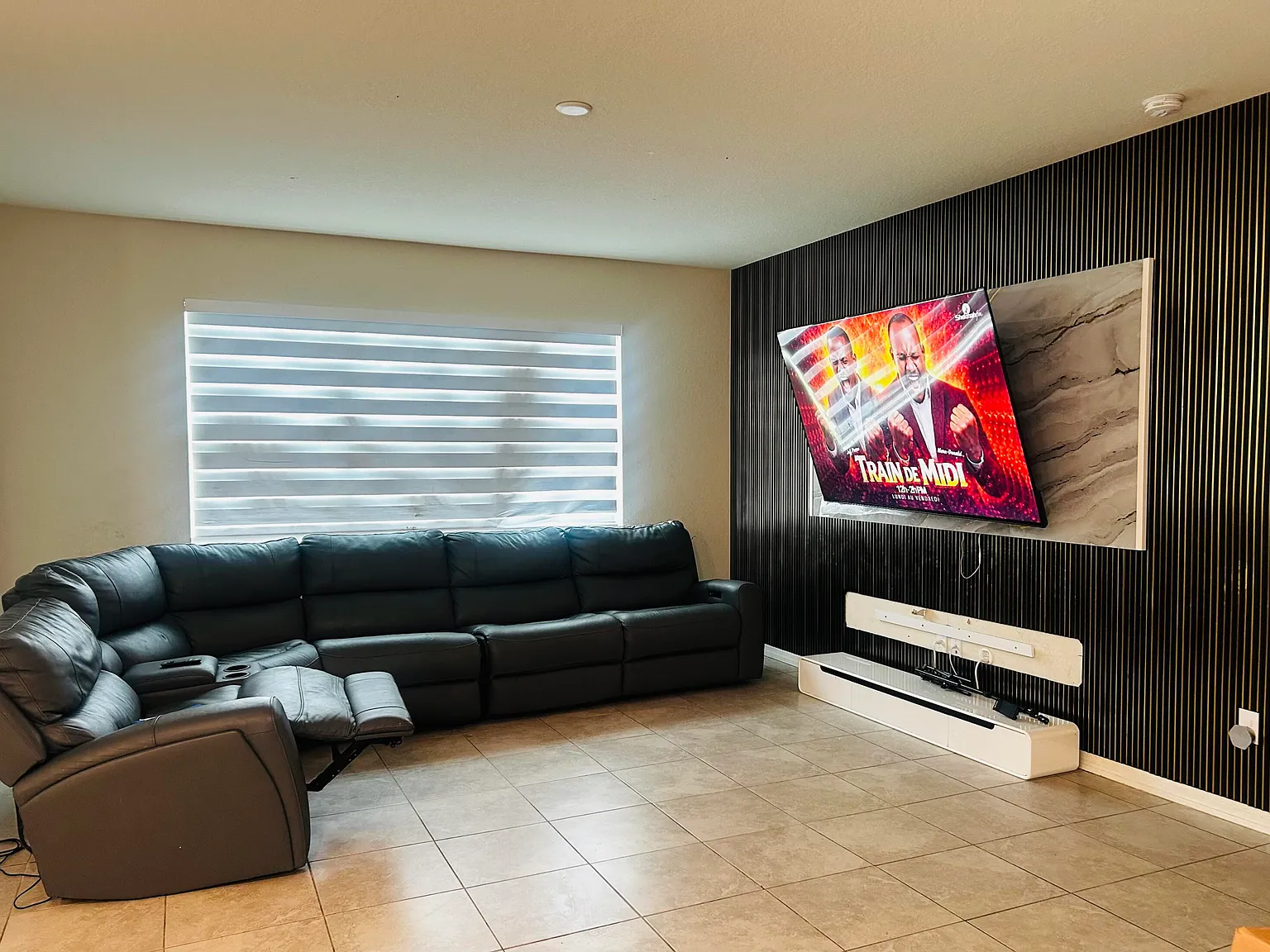 4 bed, 2.0 bath, 1849 sqft, $3,000 — Photo 1