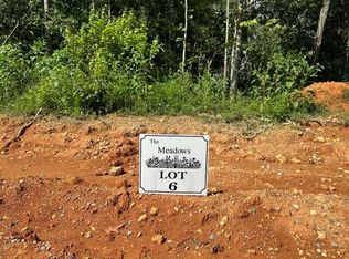 8 The Mdws, Riceville, TN 37370