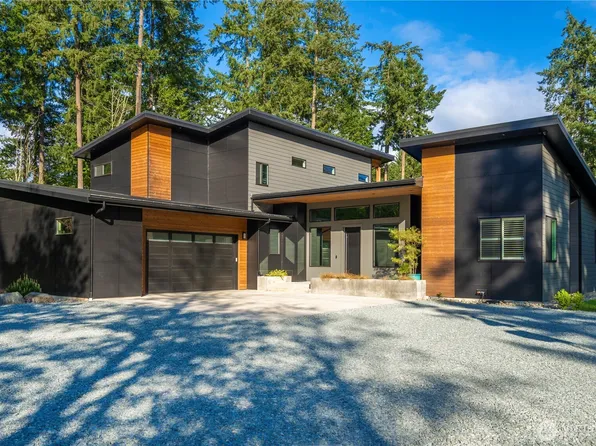 9902 264th Street Ct E, Graham, WA 98338