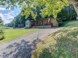 1672 Pressmens Home Rd, Rogersville, TN 37857