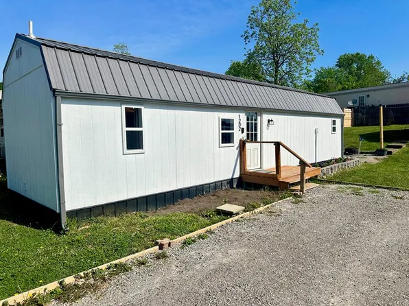 1202 Washington Blvd, West Portsmouth, OH 45663