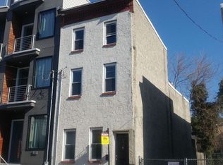 535 McKean St, Philadelphia, PA 19148