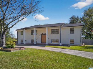 320 Jamback Rd, Anniston, AL 36207