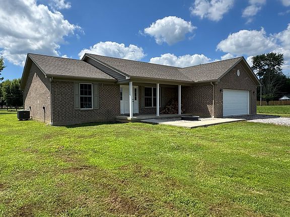 2nd image of 452 Kleist Dr