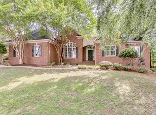 524 Ladykirk Ln, Greer, SC 29650