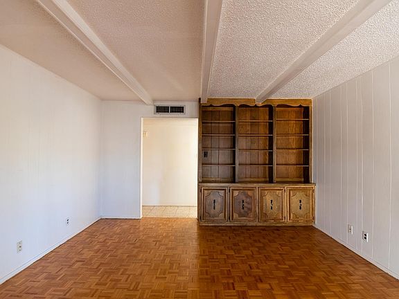 5th image of 8339 Wh Burges Dr