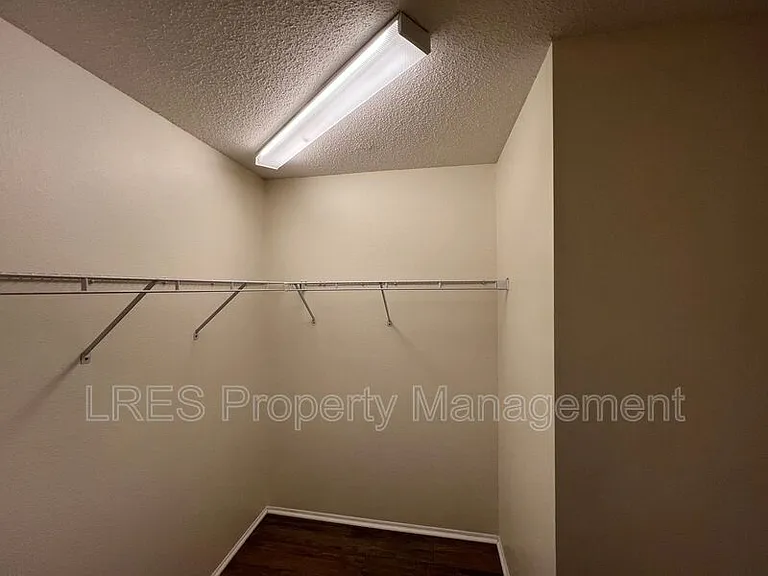 1605 Slash Pine Pl — Photo 19