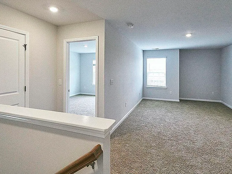 1025 Josh Ct — Photo 13
